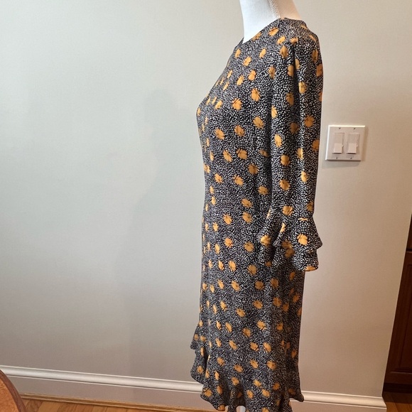 Diane Von Furstenberg Blue and Orange Sheath Dress with Bell Sleeves - Picture 4 of 6